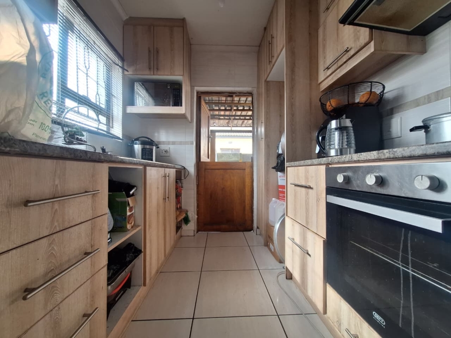 2 Bedroom Property for Sale in Philippi Western Cape